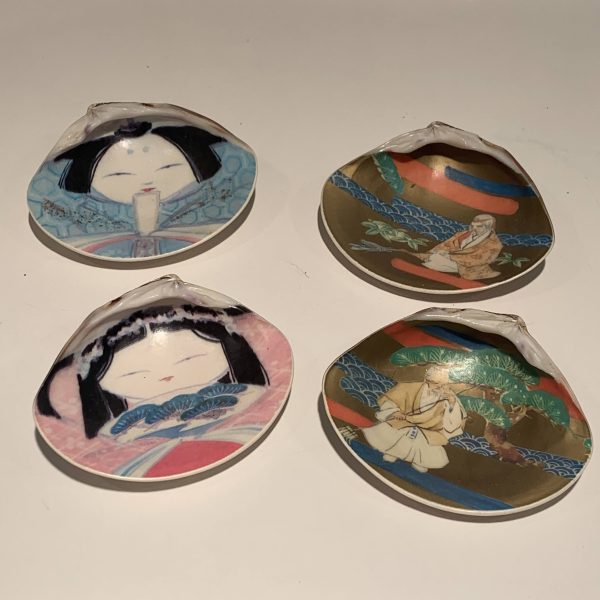 4 Japanese Painted Clams